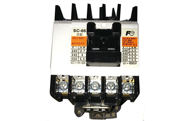 Hitachi Contator SC-05