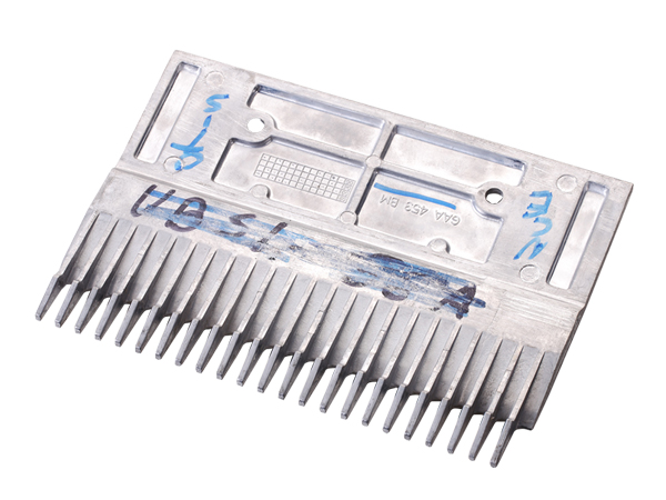 Escalator Aluminum 197.994mm 23 Teeth Left Comb Plate 