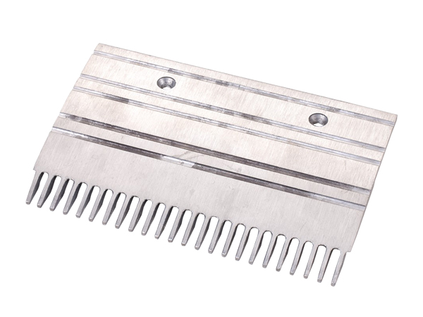 Aluminum Escalator Center Comb Plate with 203.187mm Length 24 Teeth