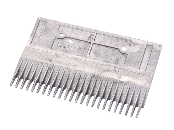 Aluminum Escalator Center Comb Plate with 203.187mm Length 24 Teeth