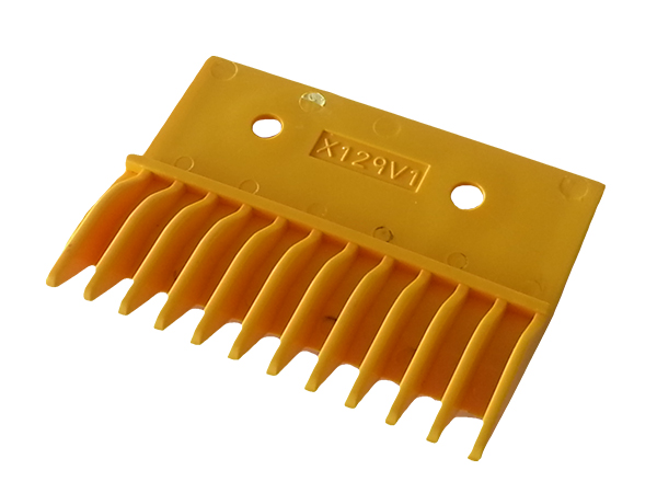 Fujitec Plastic Escalator Right Comb Plate with 105mm Length 12 teeth