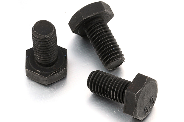 China Factory 8.8 Grade Steel Black Hex Bolt for Construction Accessories