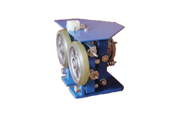 3.5m/s 2700kg Elevator Roller Guide Shoes