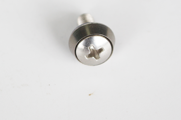 Special Cross Recessed Round Head Bolt