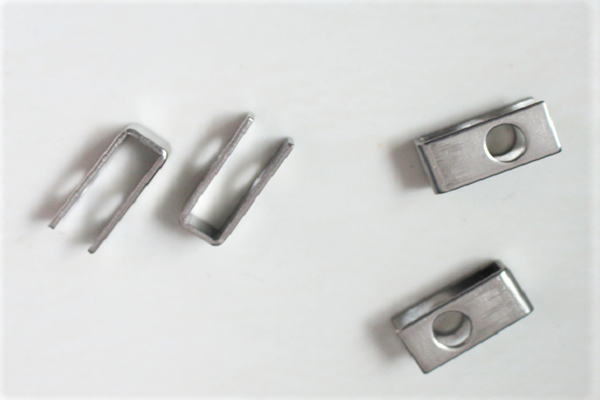 China Supplier Sheet Metal Fabrication U Shaped Spring Clip