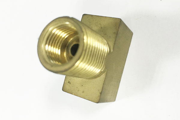 High Precision Special Brass Insert and Out threaded Fitting 