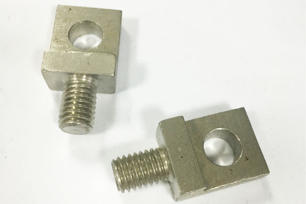 Factory Price Stainless Steel Holed Square Step Type Fixing Screw 