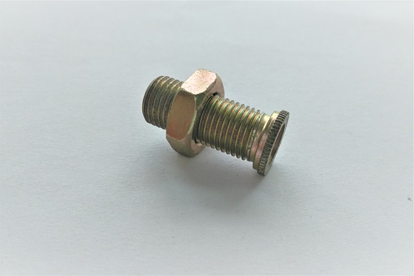 Round Reducing Knurled Head Bushings with Nut