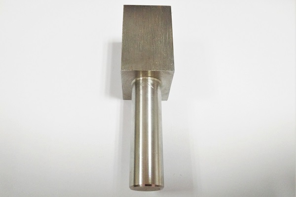 Solid Rectangular Head Pin CNC Stainless Steel Connector 