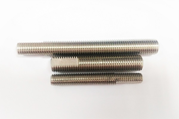 Stainless Steel Thread Rods with Two Sides Milling in one Head